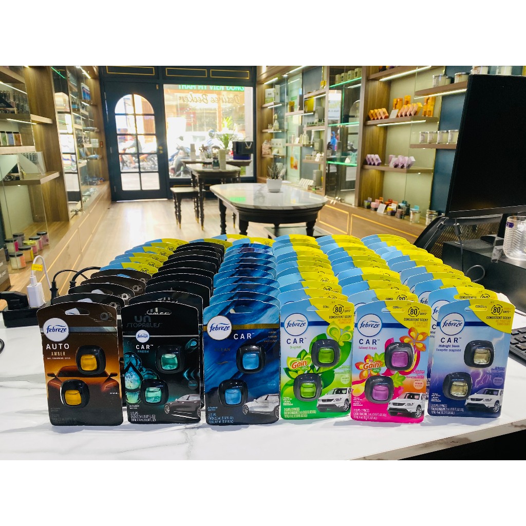 Nước hoa ô tô Febreze Car Air Freshener
