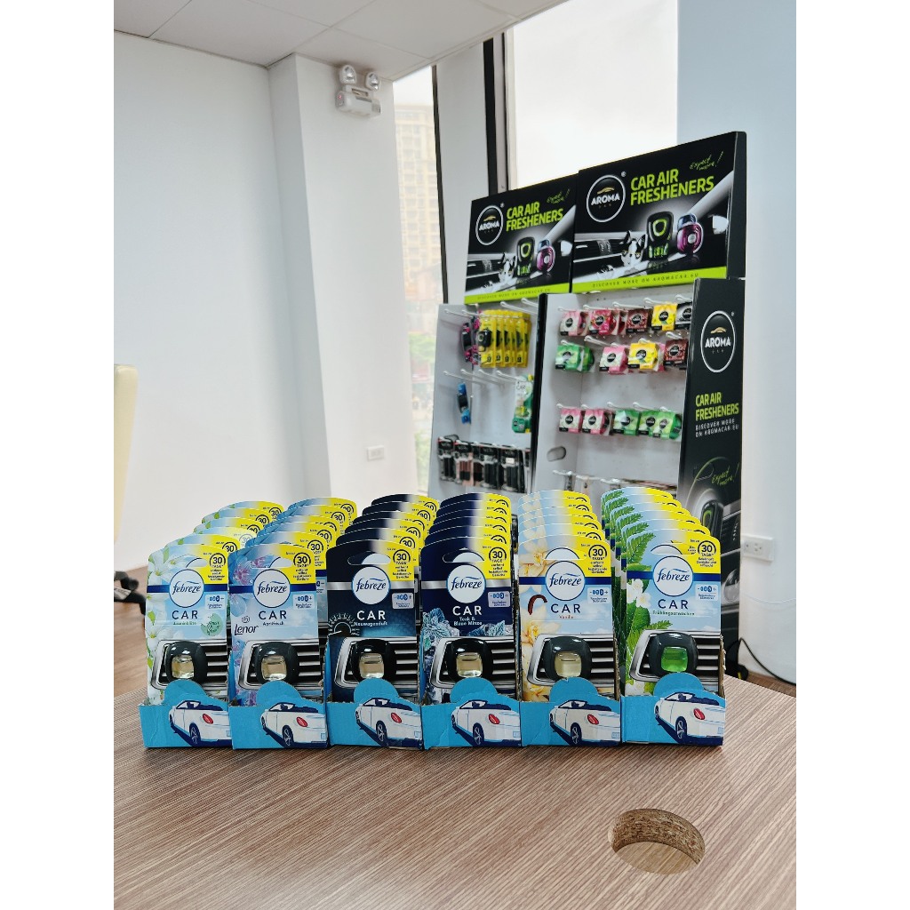Nước hoa ô tô Febreze Car Air Freshener