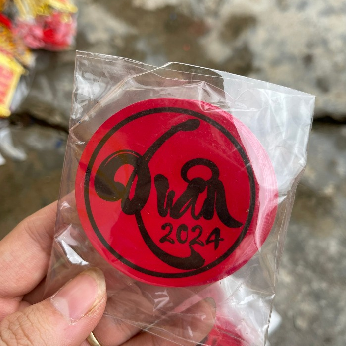 Ticket trang trí tết