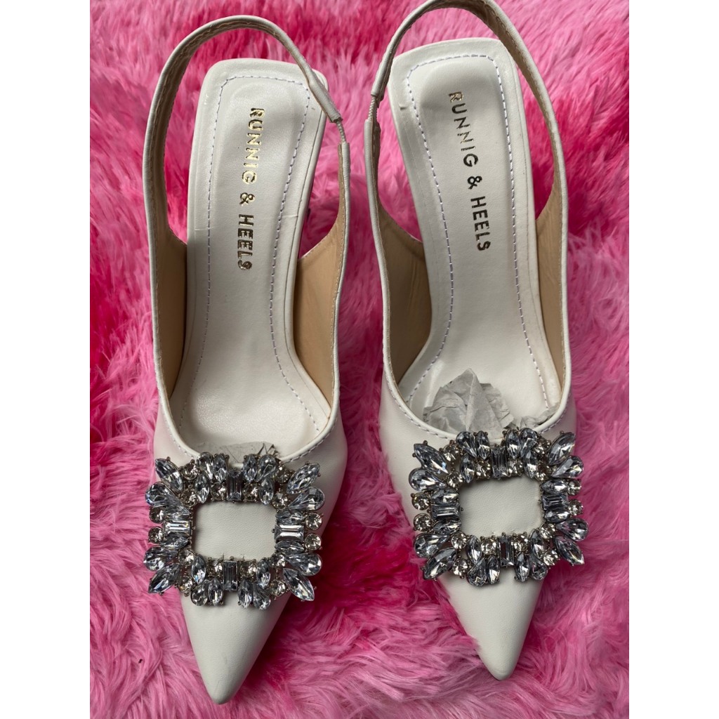 Giày Cao Gót Nữ Mũi Nhọn Đính Khóa Đá Vuông, Gót Nhọn 7cm Tôn Dáng Sang Chảnh