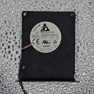 Quạt sò 6cm Delta 12V 0.24A mỏng 1cm hàng mới