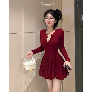 đầm tay dài cài nút viền ren cổ dáng ngắn xoè nhẹ chất tăm pcgo