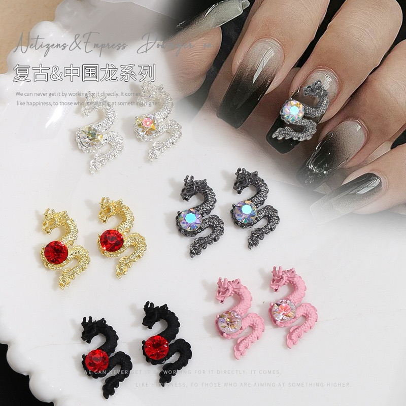 Charm rồng ngọc trang trí móng độc lạ