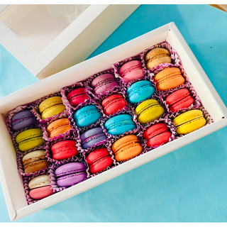 Hộp Quà MACARON Medium size mix vị
