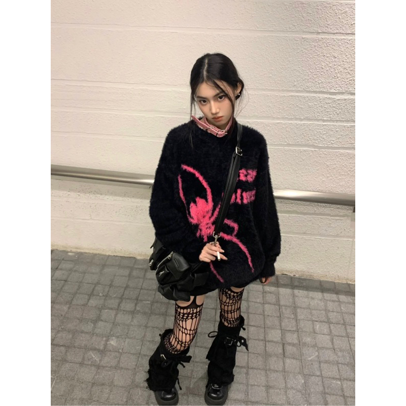 Áo sweater len lông mịn đen hồng nhện spiderman hoạ tiết thêu phong cách đường phố Y2K
