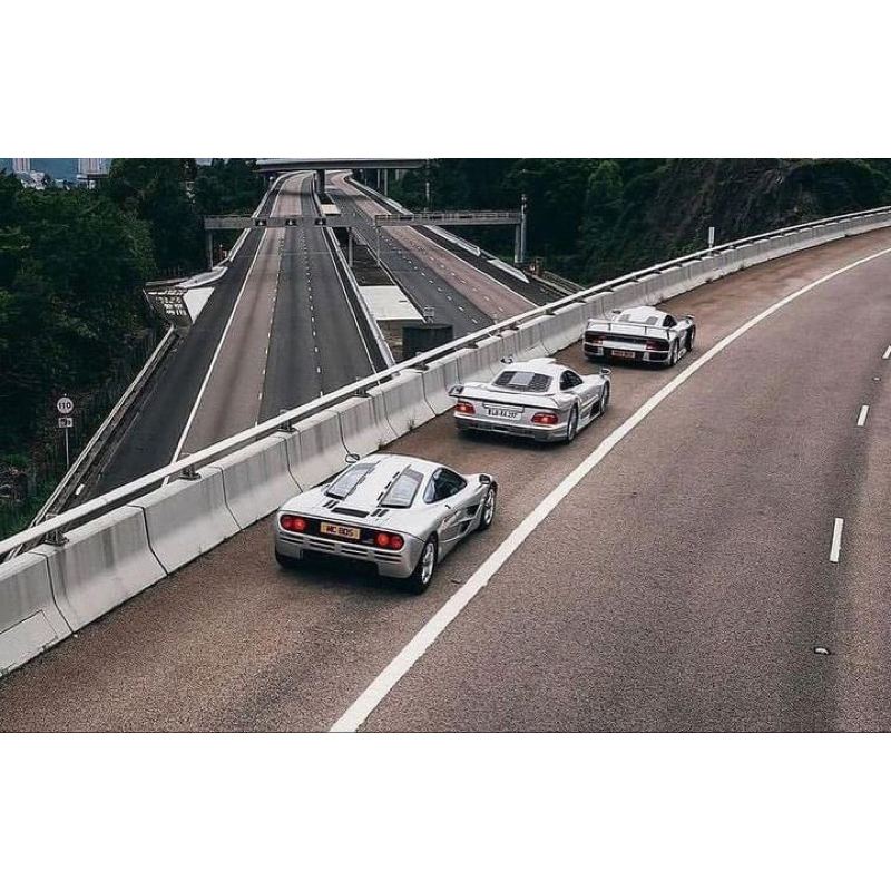 Xe Hot Wheels McLaren F1