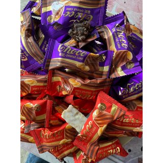 Combo 1000g kẹo Socola đậu phộng / Kẹo lạc xốp phủ Socola thơm ngon giòn tan ăn vặt dưỡng chất
