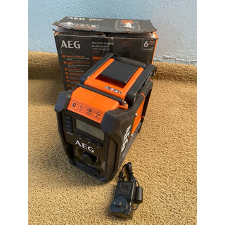 loa AEG 18v