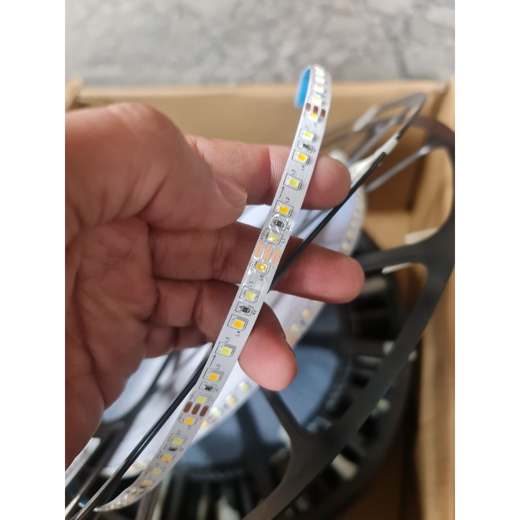 (Xả kho giá rẻ)Led dán 3 màu 12V-120Led-2835-8mm