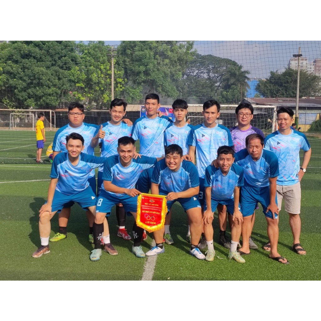 Bộ Quần Áo Bóng Đá Thiết Kế, Không Logo Chính Hãng JustPlay Street, Chất Vải Thun Lạnh
