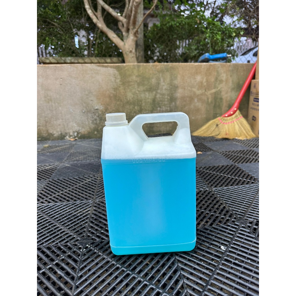 Dung dịch tạo bọt rửa xe