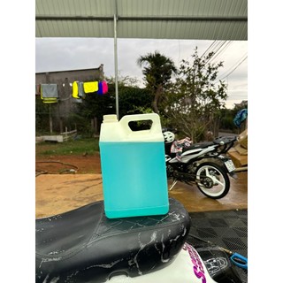 Dung dịch tạo bọt rửa xe