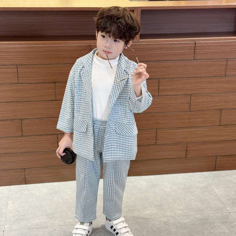 Bộ vest dài tay bé trai họa tiết kẻ Fbaby
