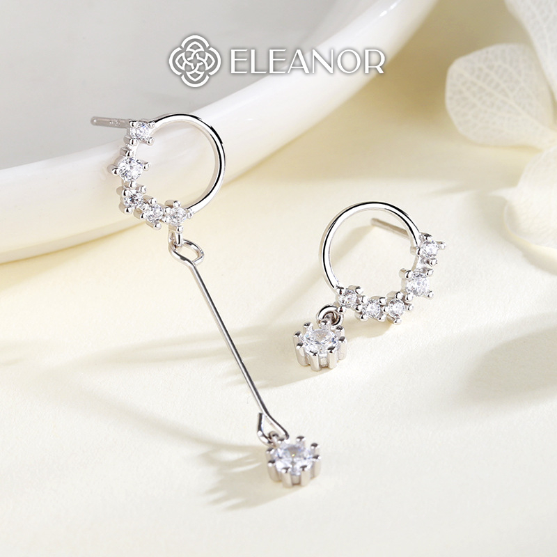 Bông tai nữ chuôi bạc 925 Eleanor Accessories thiết kế dáng dài bất đối xứng đính đá phụ kiện trang sức 5168