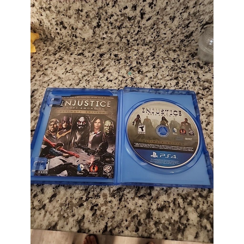 Game PS4 : Injustice Ultimate Edition PS4