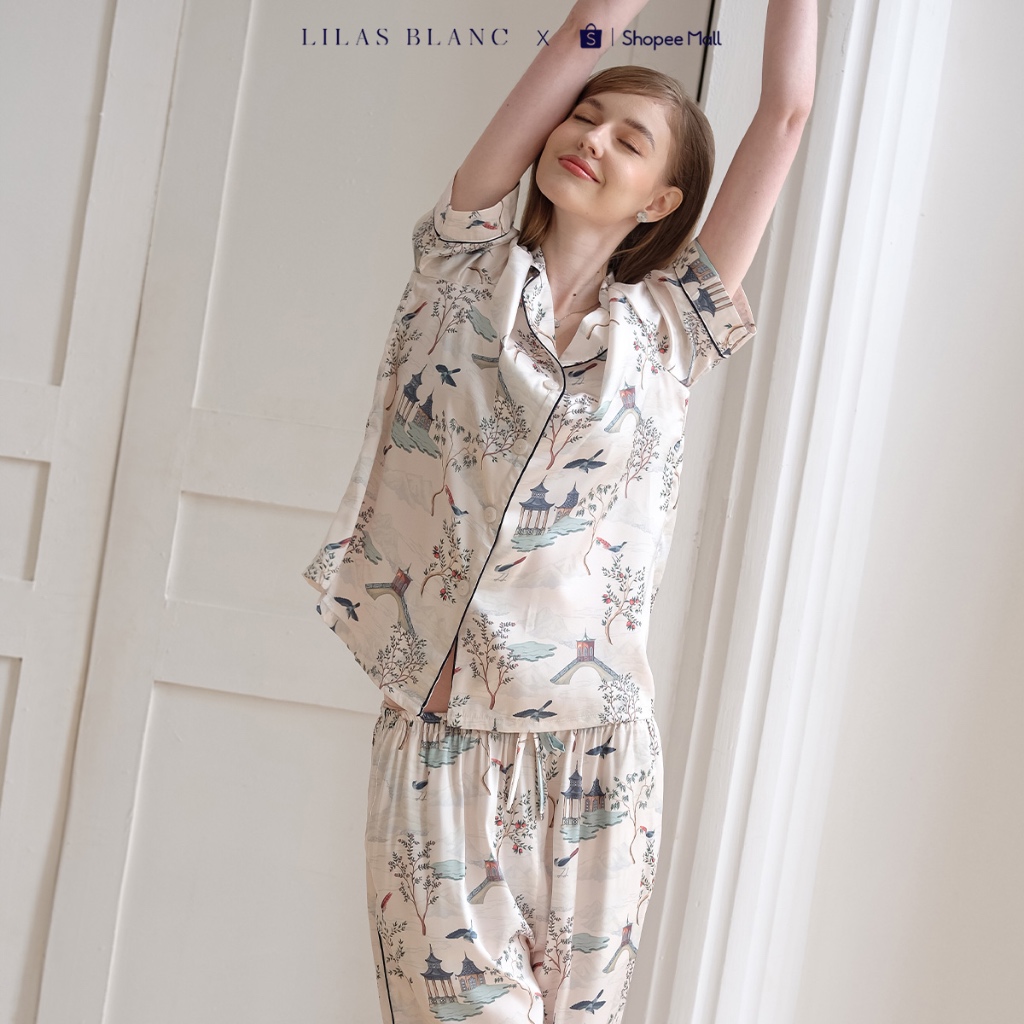 Bộ Pyjamas Nữ Mặc Nhà Áo Cộc Quần Dài Chất Liệu Lụa Màu Ghi In Họa Tiết Kyoto Xanh Ngọc LILAS BLANC