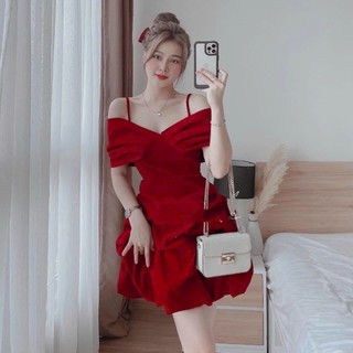 Đầm nhung 2 dây trễ vai dáng bí sang trọng phù hợp cho nàng đi chơi dự tiệc