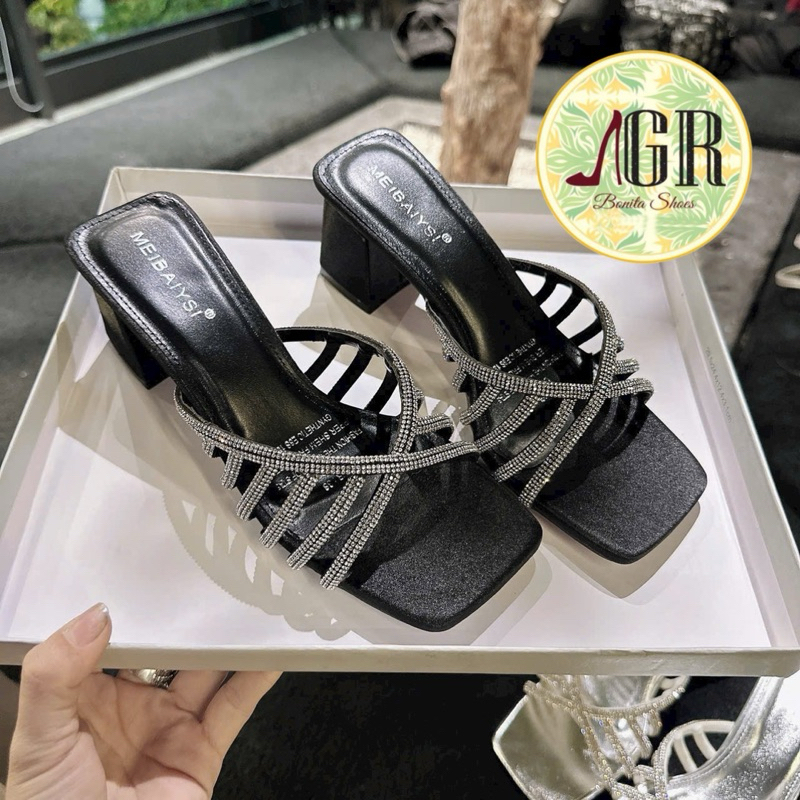 Guốc mũi vuông quai cắt laze đính đá gót vuông 6 cm