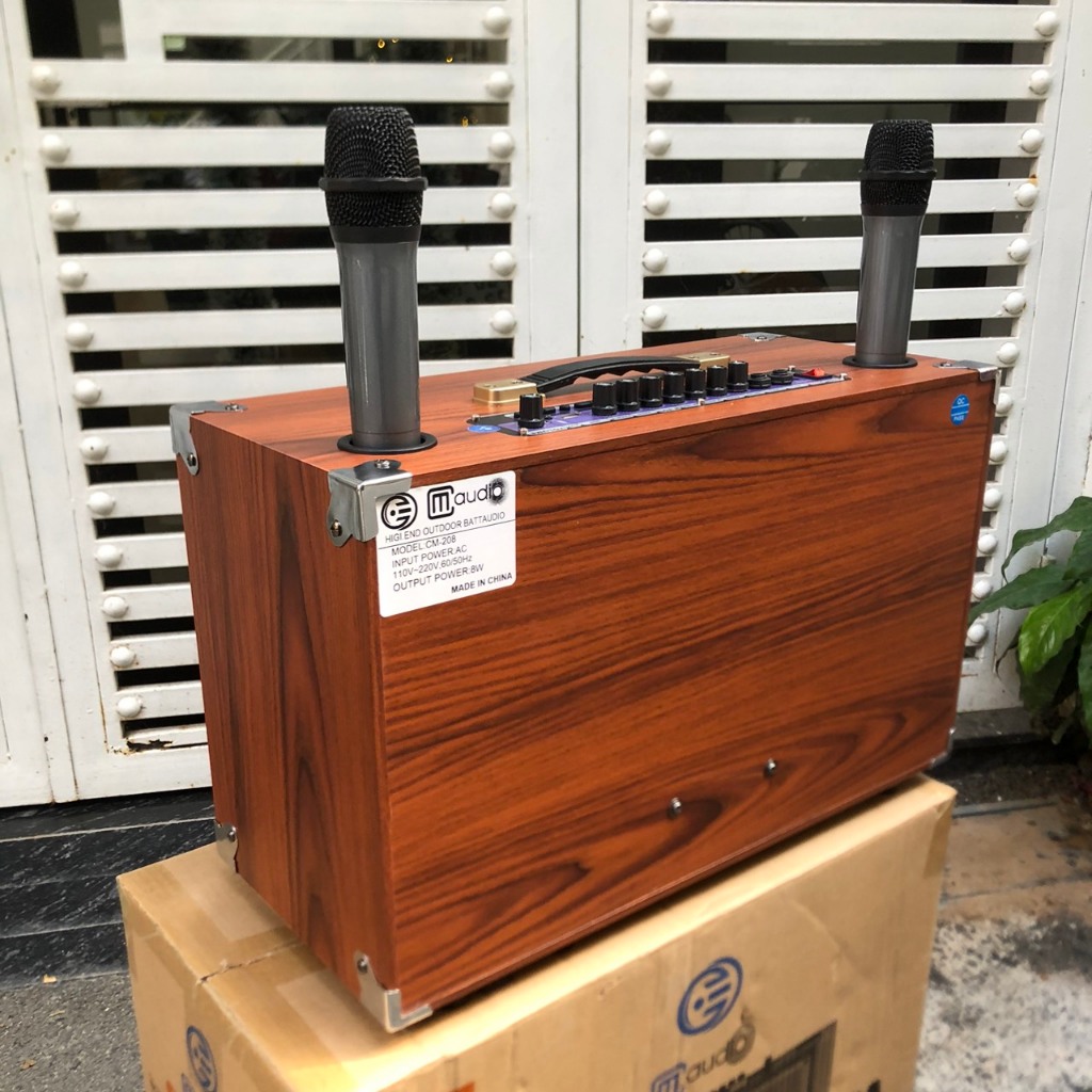 Loa xách tay hát karaoke vỏ gỗ CM208 bass đôi 20cm, tặng kèm cặp micro không dây, âm thanh tuyệt hảo,Thiết kế sang trọng