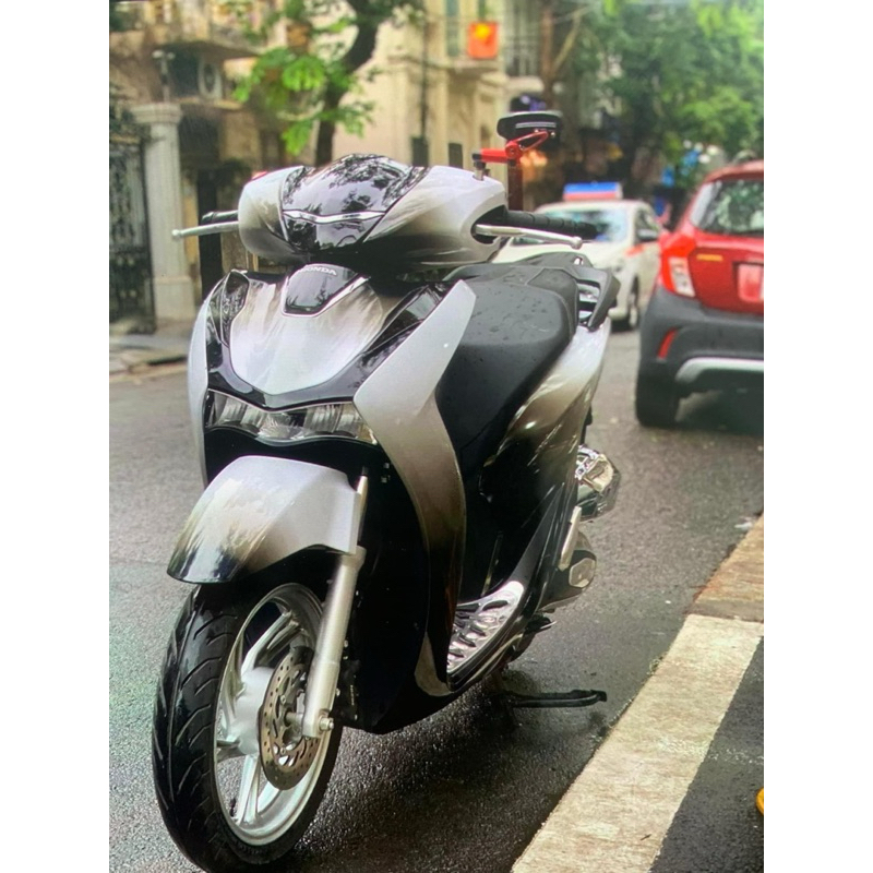 Tem Trùm Xe Sh màu đen trắng| Decal 3 lớp chống nước, chống xước , dễ dán