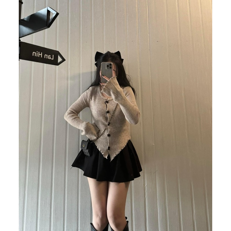 ÁO LEN CÚC NƠ NỔI VẠT CHÉO