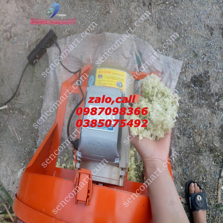 Máy Băm Chuối Nguyên Cây.Máy Xay Chuối Mịn Trộn Cám Cho Gà Vịt