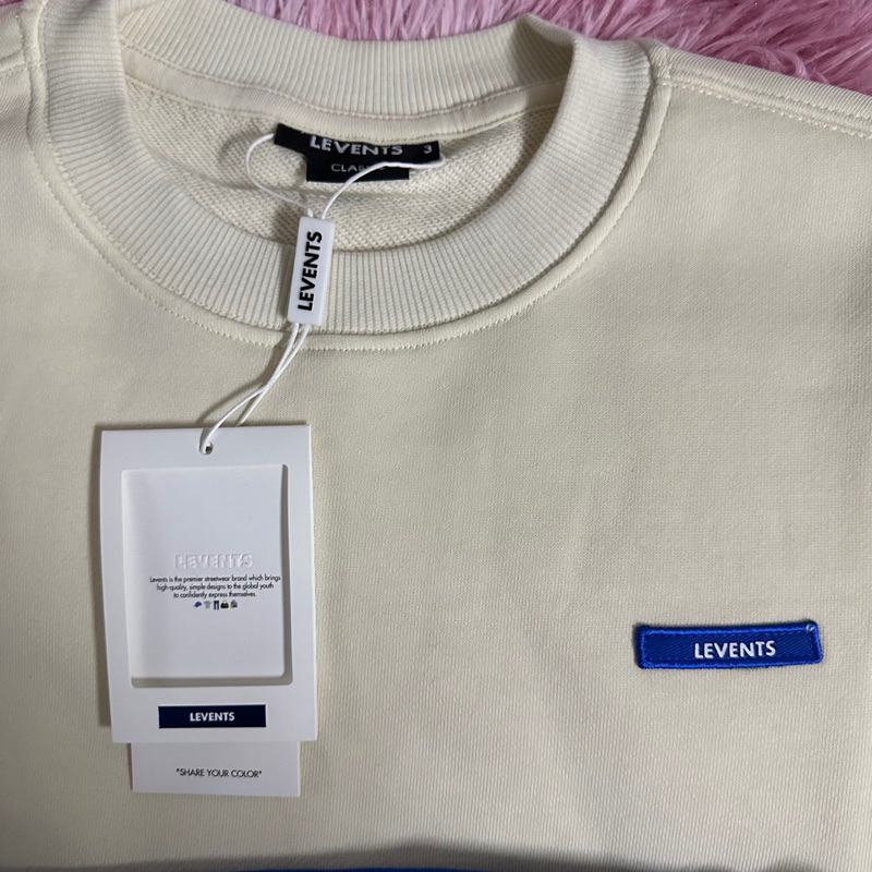 Áo Sweater Levents Classic