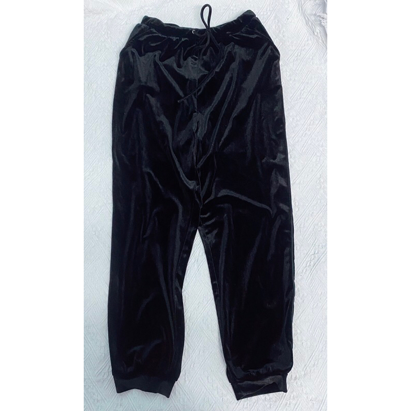 Thanh lý quần Dottie size S .