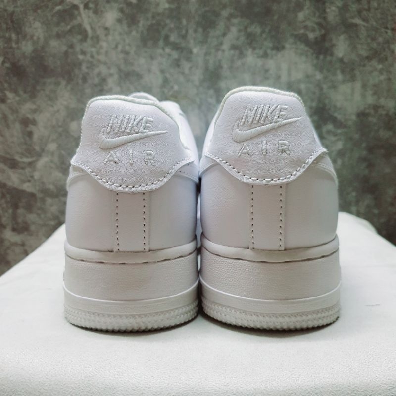 2hand  Giày thể thao trắng