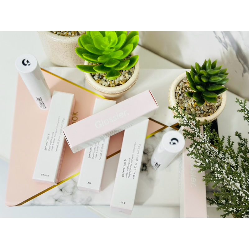 Son Thỏi Glossier Generation G Sheer Matte Lipstick 3g