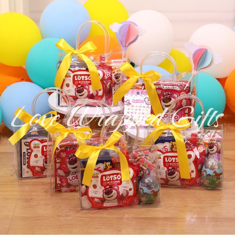 Set Hộp Quà Bánh Kẹo Gấu Dâu LOTSO 10 Món Tặng Người Yêu, Quà Sinh Nhật, Giáng Sinh,...