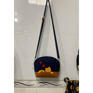 Túi hến quilt có dây đeo