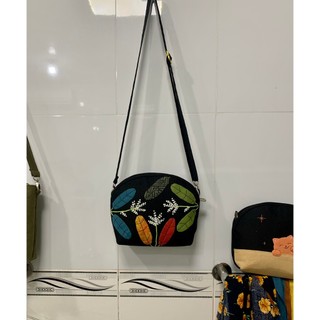 Túi hến quilt có dây đeo