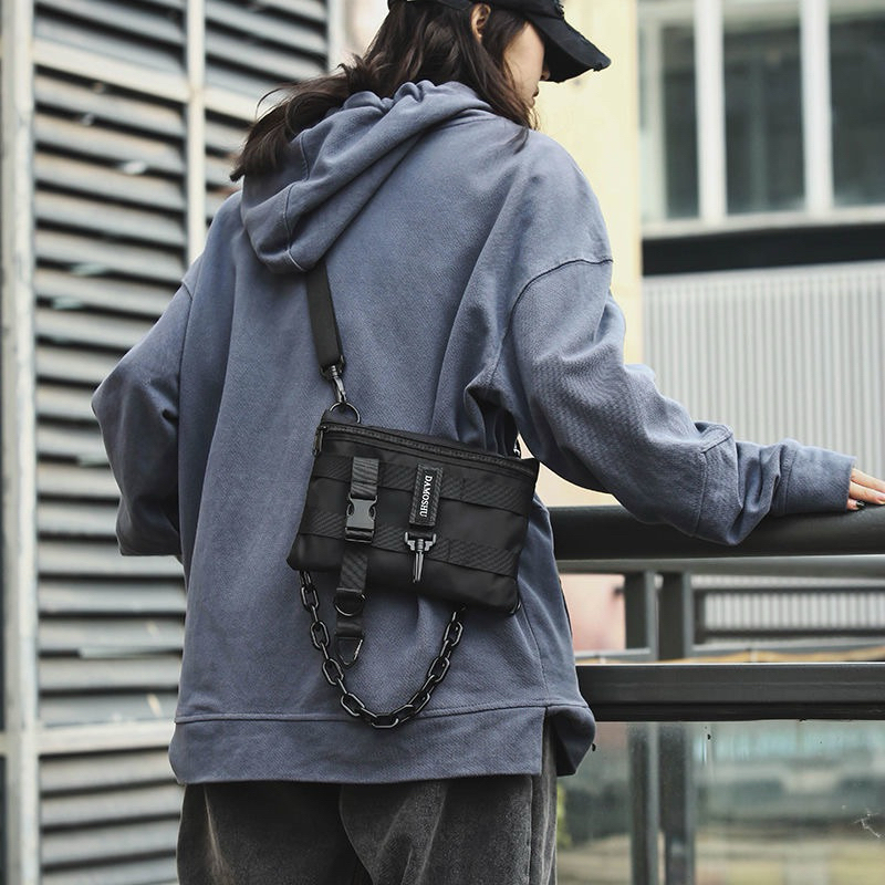 Túi Đeo Trước Ngực Chain Dạ Quang Màu Đen Unisex Quảng Châu Street Style Menswear Đi Quẩy Rave Fanny Bag Ngầu Darkwear