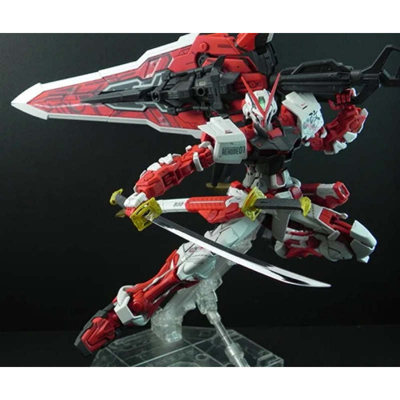 Mô hình MG 1/100 Astray Red Frame Kai(Daban)