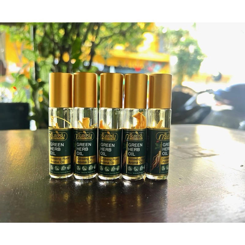 Dầu lăn nhân sâm thảo Dược Thái Lan 8ml - Ginseng Green Herb Oil - LQC18