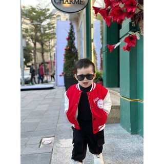 Áo khoác bomber đỏ thêu chữ bé trai- b926