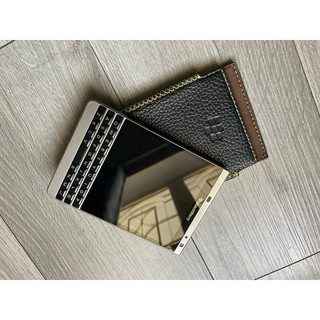 Blackberry passport silver