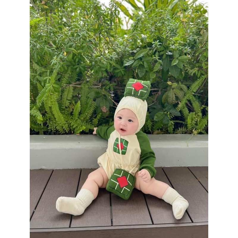Suit Bánh Chưng Kèm Mũ Và Túi Bánh Chưng Cực Ciuuu