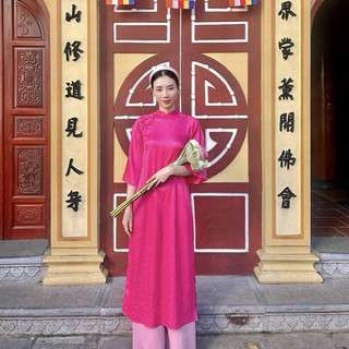 LỤA GẤM HOA GIÓ LOẠI 1