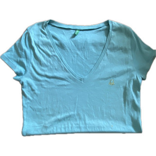 áo phông ôm(lỗi nhỏ)(33c)