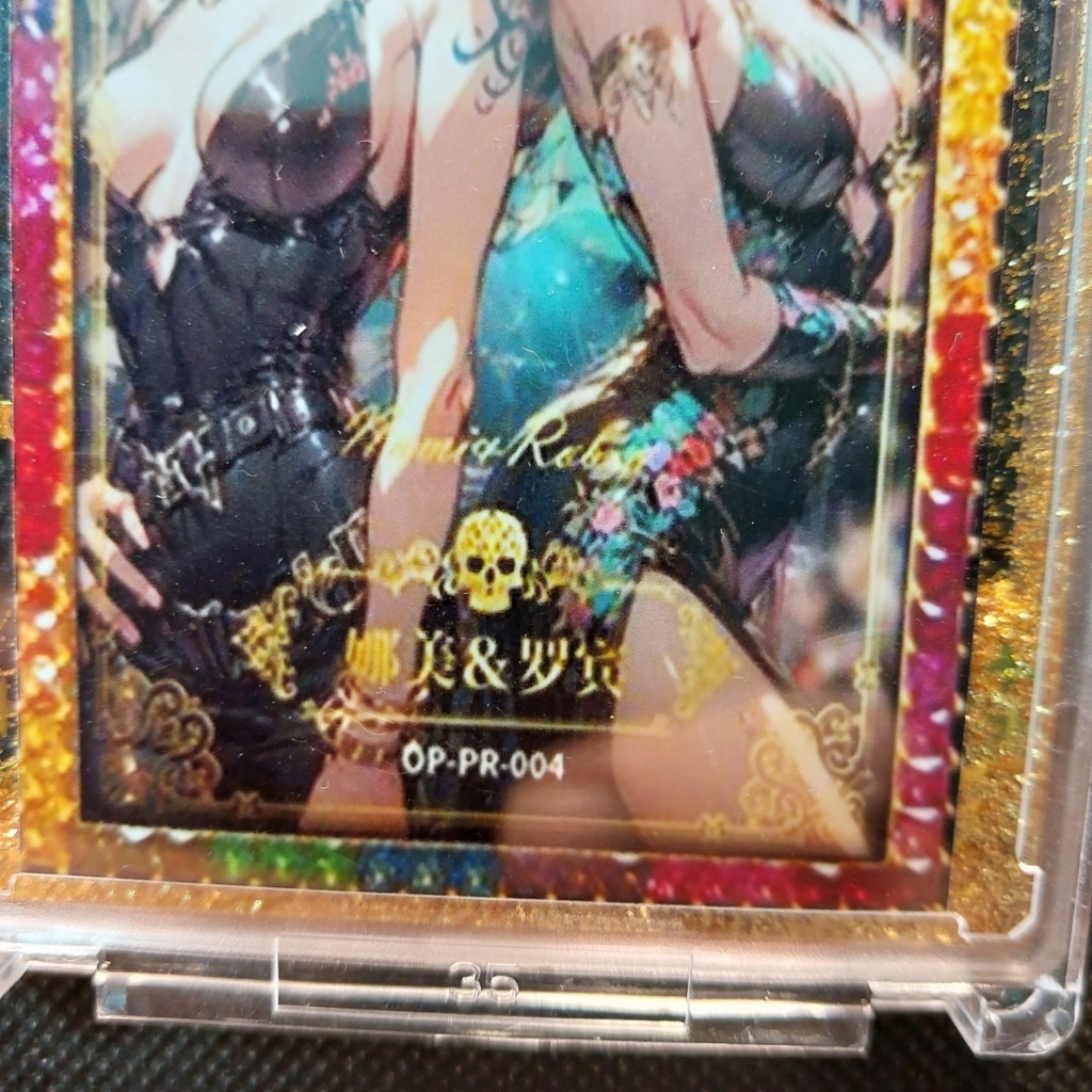 Thẻ 2 nữ Nami và Robin trang phục áo dài đen trong One Piece 2098 Nf3 1-5