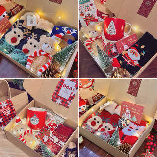 Set quà tặng gang tay Noel + tất chân Noel