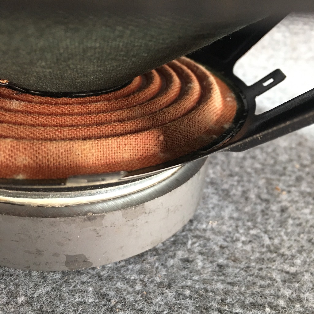 LOA BASS 25 MARTIN GÂN MÚT TỪ 100 COIL 36 - GIÁ HAI LOA