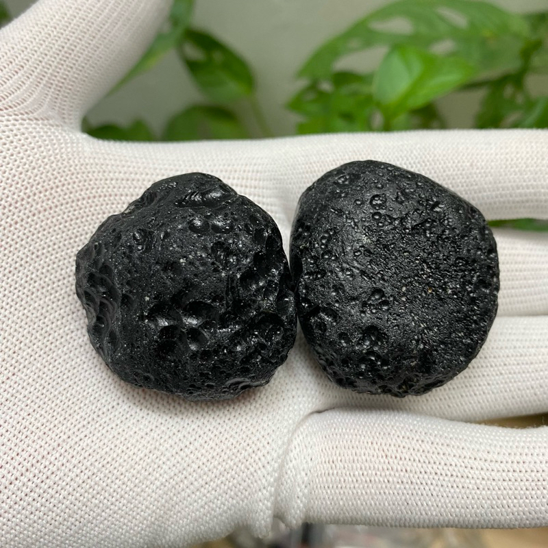 (97gram) Đá thô Thiên thạch Tektite:dùng làm trang sức handmade, sưu tầm, thanh tẩy...!!!