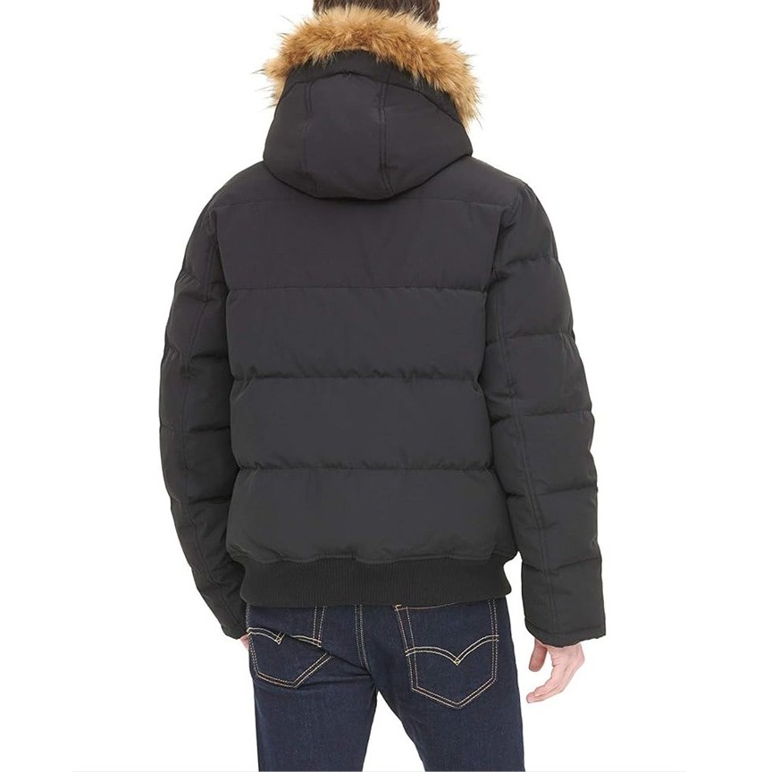 Phao chần bông T 0 M /\/\ Y dành cho Nam. Thương hiệu thời trang xịn xò và chất lượng. Mẫu 800k đầu tiên.