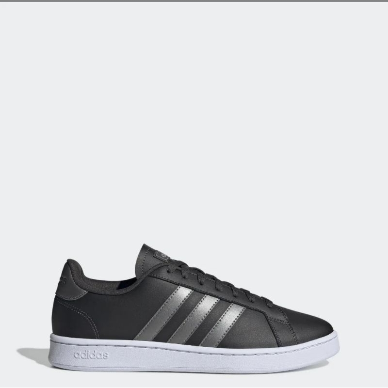 Giày sneaker Adidas size 42