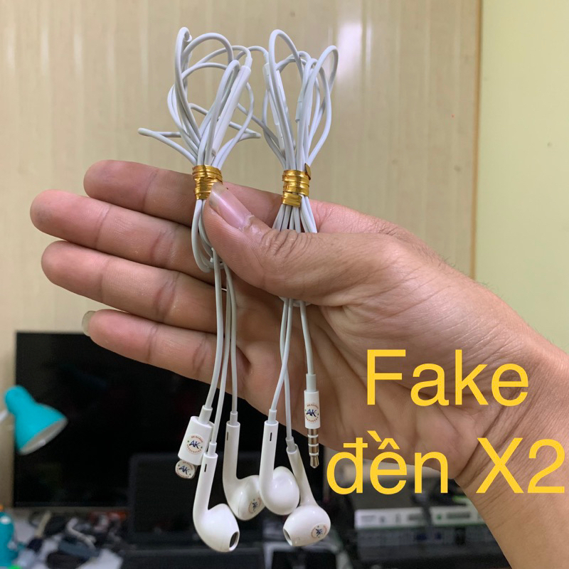 Tai nghe Táo zin chân dẹt lai ning, chân tròn 3.5 hàng chính hãng , có mic , ko cần bật bluetooth