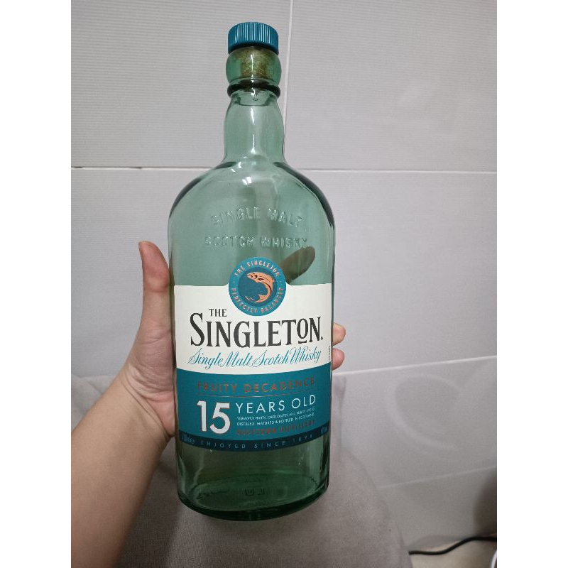 Vỏ chai The Singleton 15 ( Vỏ chai rỗng) dùng trang trí, trưng bày