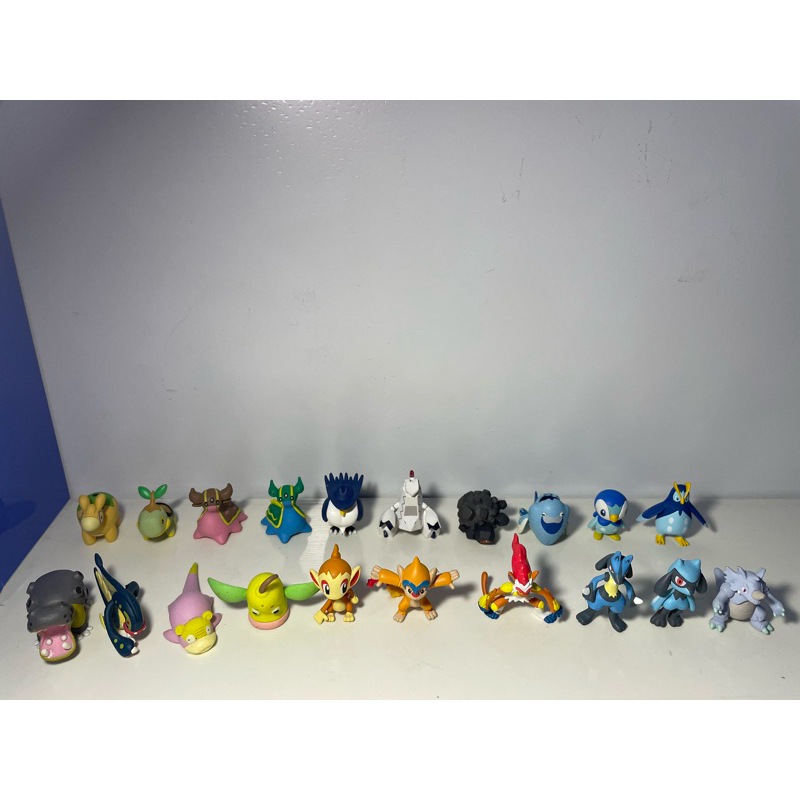 Mô hình đồ chơi pokemon yoshinoya